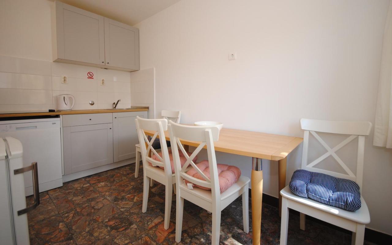 Rooms Dilk Vis Exterior photo